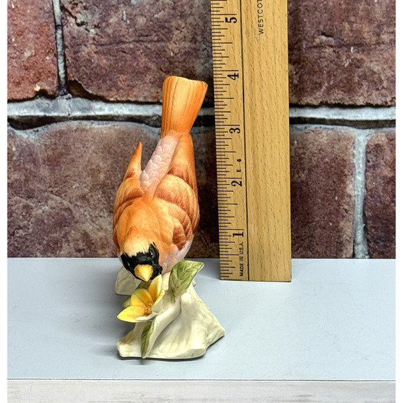 Vintage Lefton Hand Painted Cardinal Figurine Head Down KW1112 Japan- READ - Picture 2 of 8